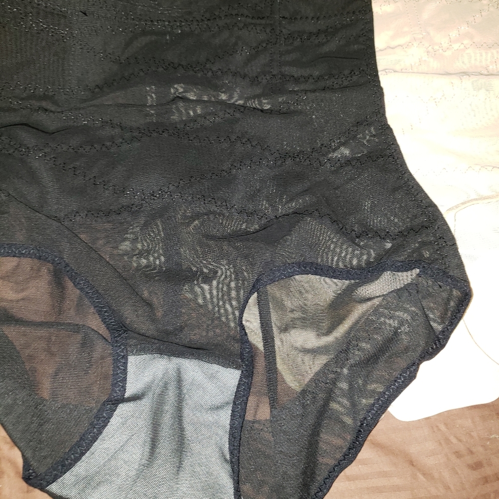 Body Shapers - Picture 2 of 3